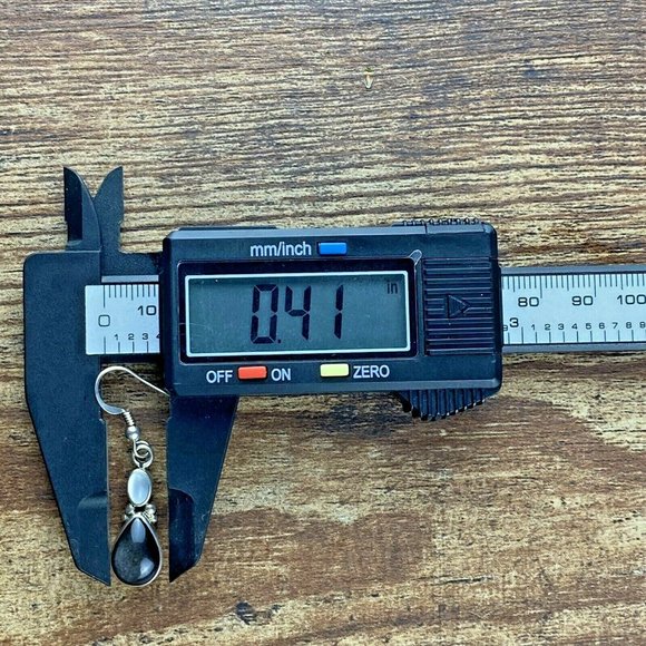 Vintage Sterling Silver Moonstone Cat Eye Earrings - Picture 8 of 9